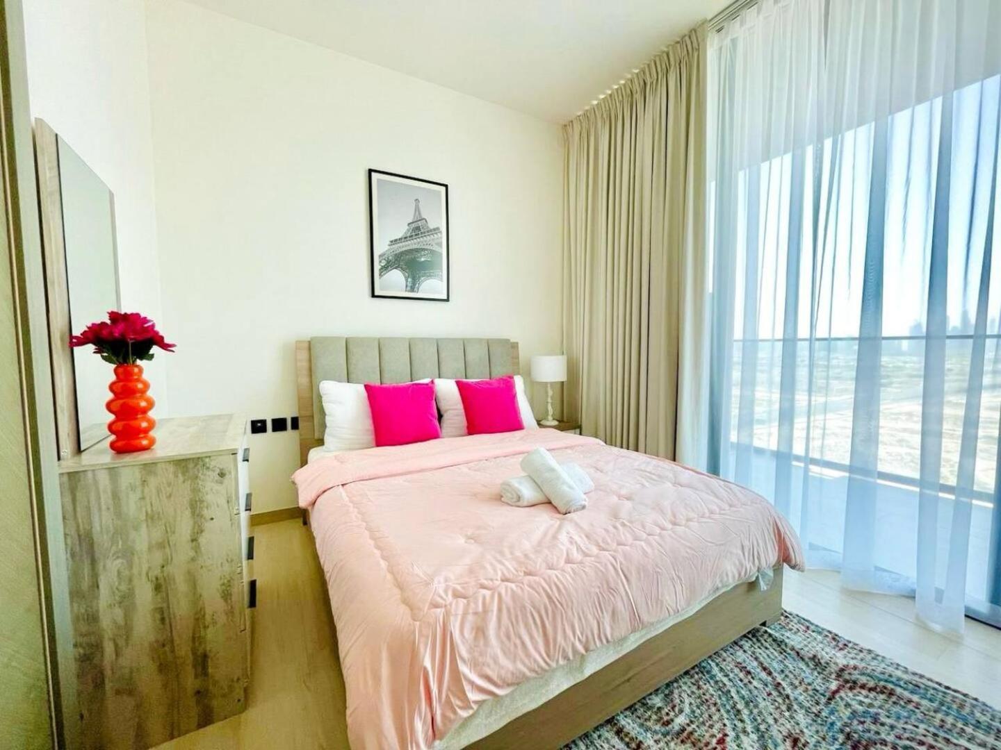 Apartment Bright 1br In Jvc Pool, Balcony & Parking